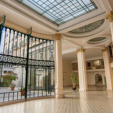 L Incomparable - International Palace Vichy Buitenkant foto